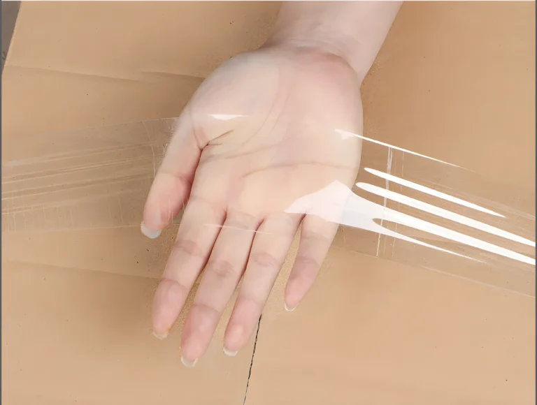 mano caja cinta transparente 3